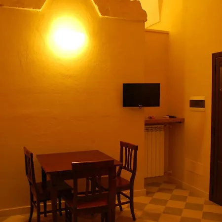 Oda ve Kahvaltı Residenza Pizziniaco 4*
