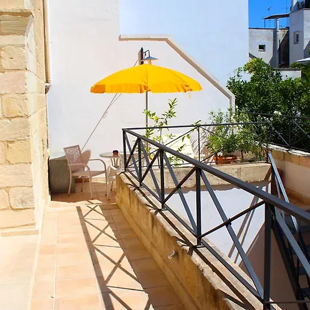 Residenza Pizziniaco Oda ve Kahvaltı