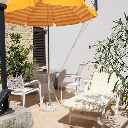 Residenza Pizziniaco Bed & Breakfast Lecce