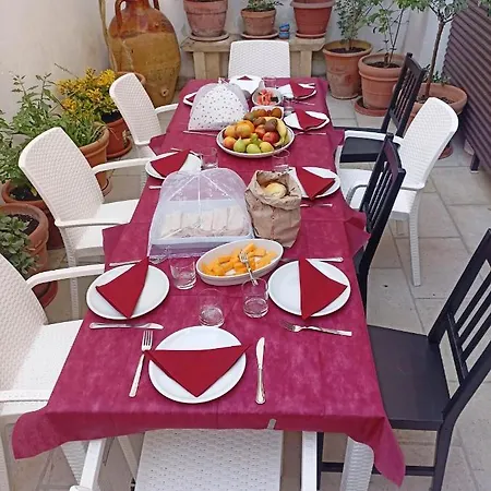 Alojamento de Acomodação e Pequeno-almoço Residenza Pizziniaco *
