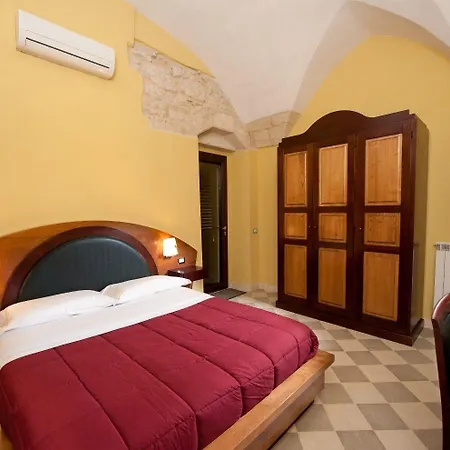 Oda ve Kahvaltı Residenza Pizziniaco Lecce