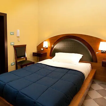 Residenza Pizziniaco 4*