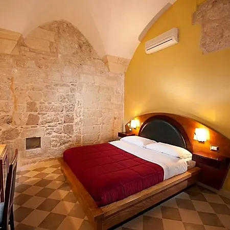 Residenza Pizziniaco Lecce