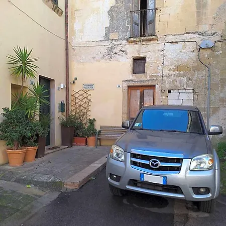 Residenza Pizziniaco 4*