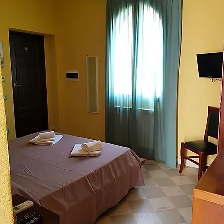 Residenza Pizziniaco Nocleg ze śniadaniem Lecce