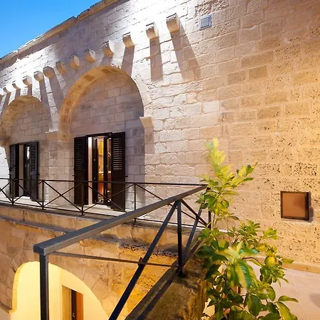 Alojamento de Acomodação e Pequeno-almoço Residenza Pizziniaco Lecce