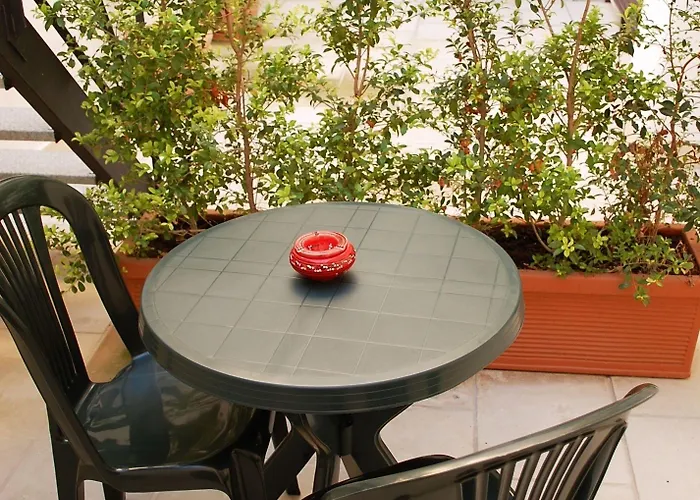 Residenza Pizziniaco Oda ve Kahvaltı 4*